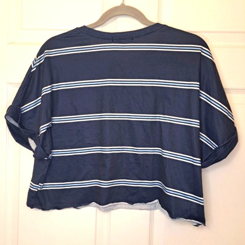 ROMWE Blue White Short Sleeved Striped Crop Top Size Medium